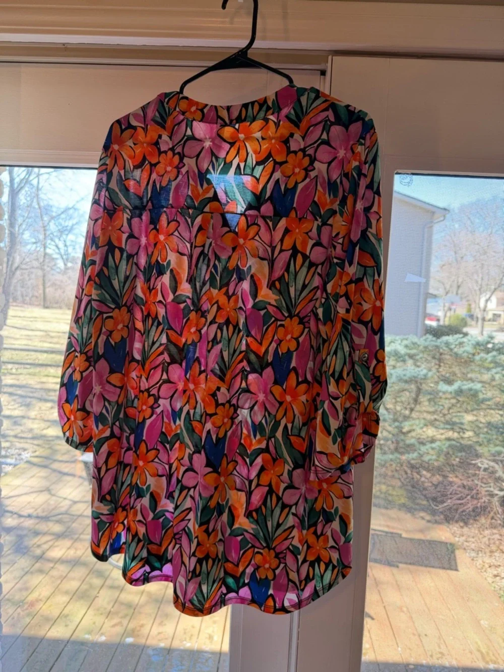 Dear Scarlet Flowy Floral Tunic/Blouse/Shirt - Picture 3 of 5